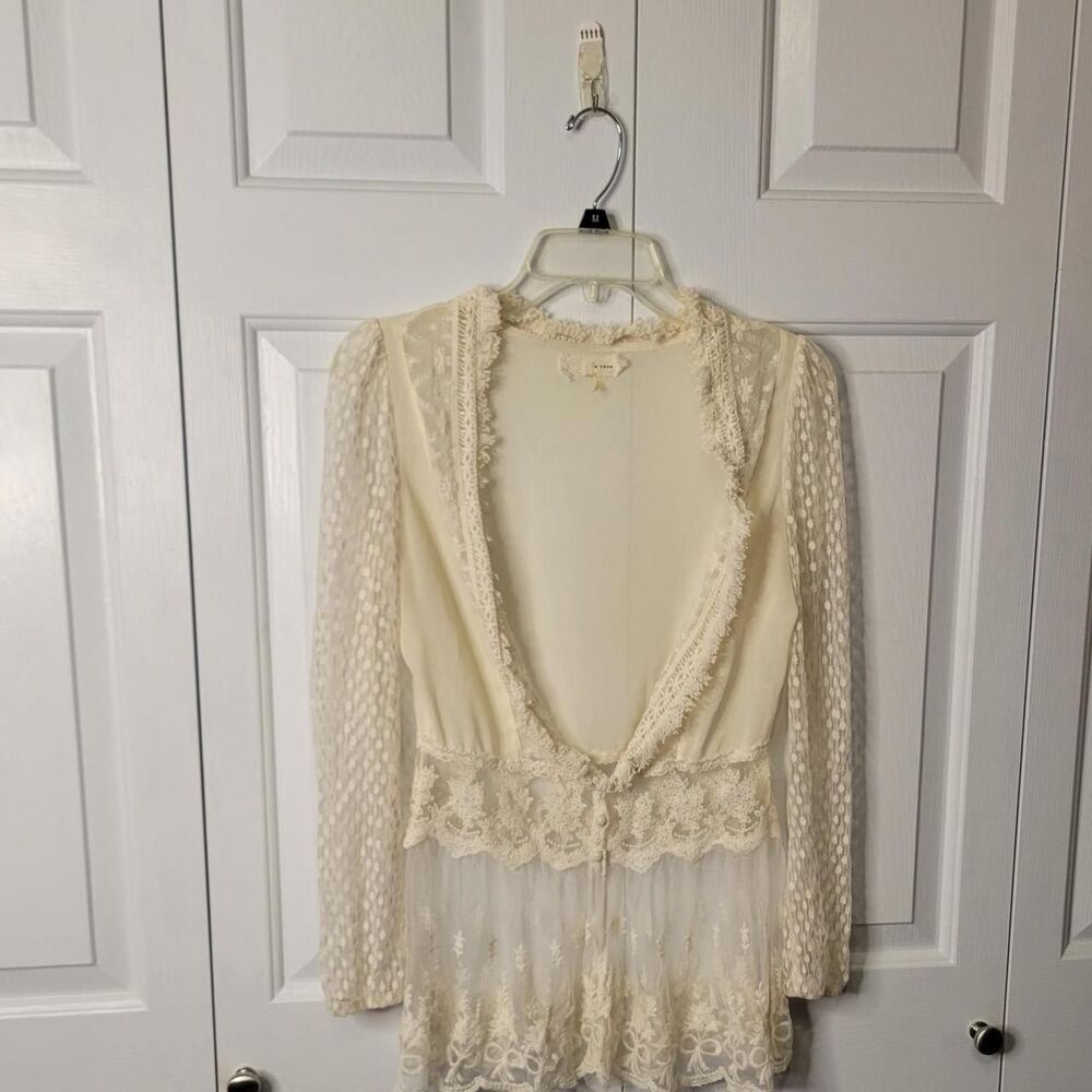 Ryu Women's Cream Cardigan